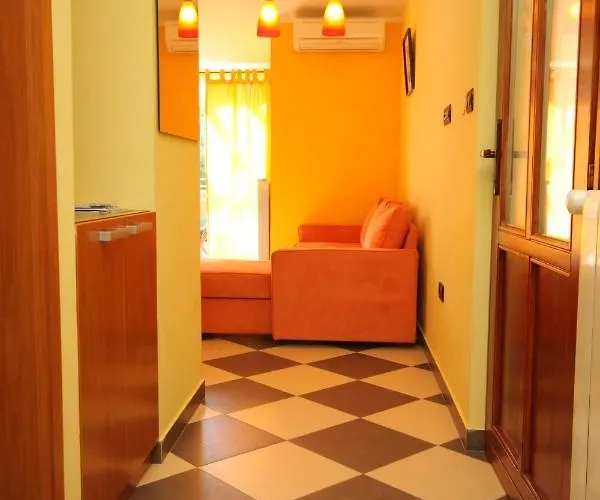 Apartman With Parking Space - 7646