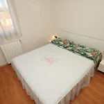 With Parking Space - 7646 Πούλα